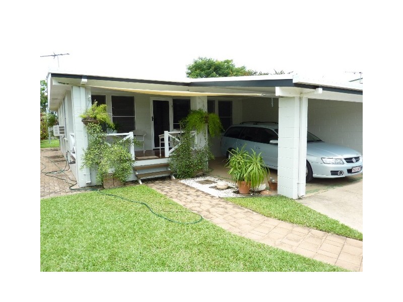 2/116 Thirteenth, Railway Estate QLD 4810