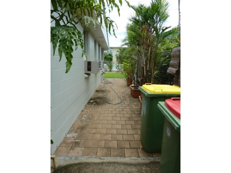 2/116 Thirteenth, Railway Estate QLD 4810