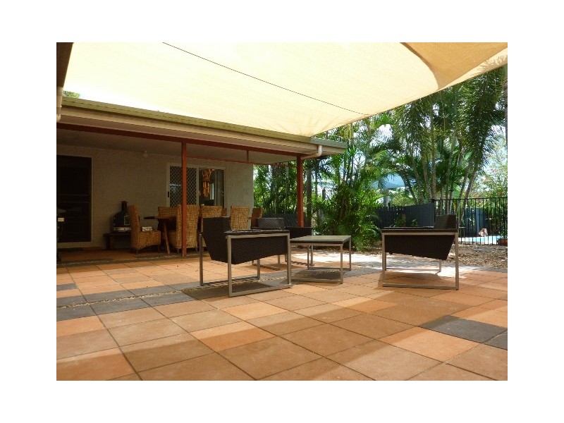 22 Elberry Cres, Kelso QLD 4815