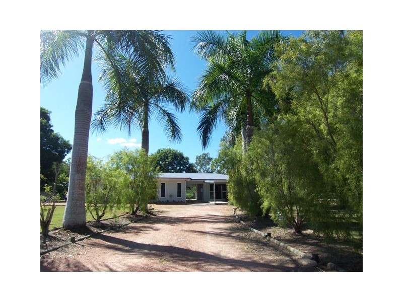 5 Strawberry Road, Kelso QLD 4815