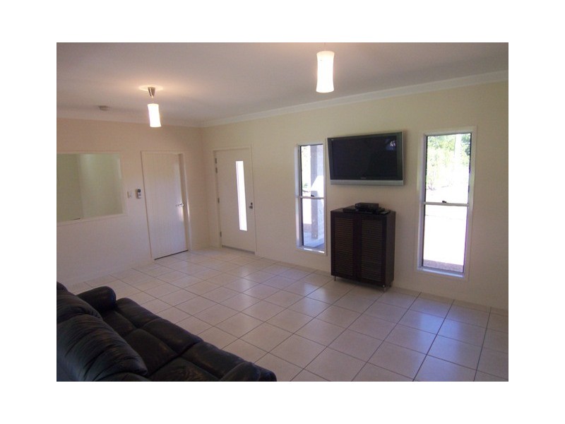 5 Strawberry Road, Kelso QLD 4815