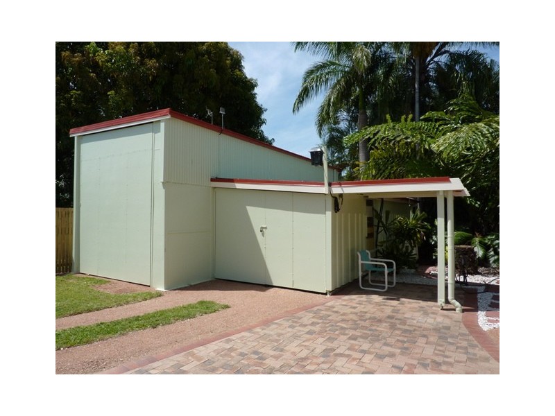 29 Ahearne Street, Hermit Park QLD 4812
