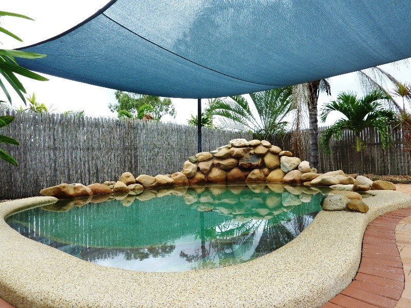 4 Ritz Court, Rasmussen QLD 4815