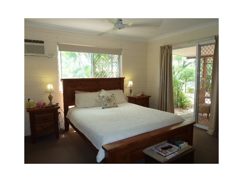 22 Elberry Cres, Kelso QLD 4815