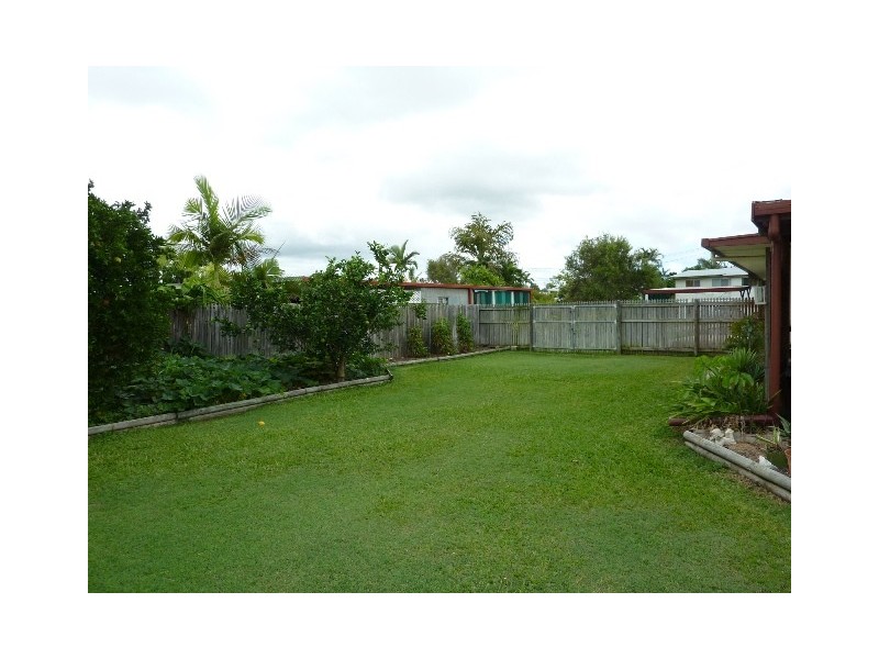 5 Hicks Street, Kirwan QLD 4817