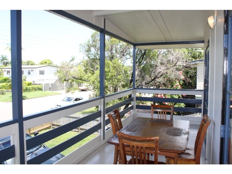 48 Dalpura Av, Cranbrook QLD 4814