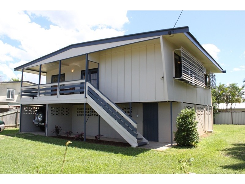 48 Dalpura Av, Cranbrook QLD 4814