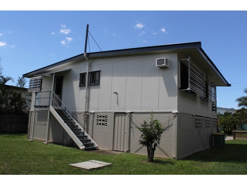 48 Dalpura Av, Cranbrook QLD 4814