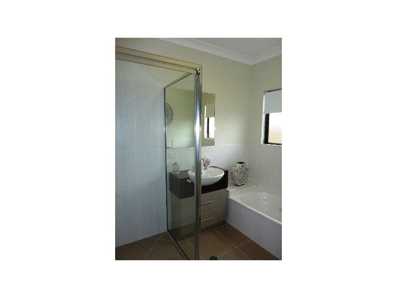 Mount Louisa QLD 4814