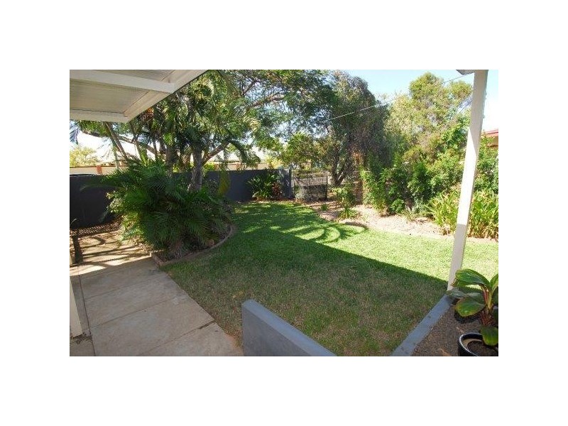 12 Lindeman Avenue, Cranbrook QLD 4814