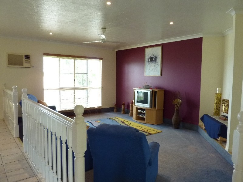 4 Ritz Court, Townsville QLD 4810