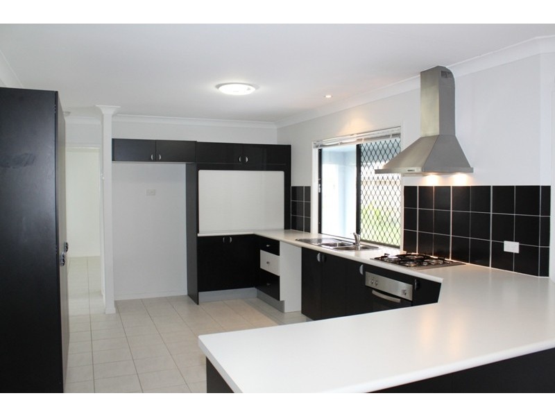 8  Hawkhurst Place, Kirwan QLD 4817