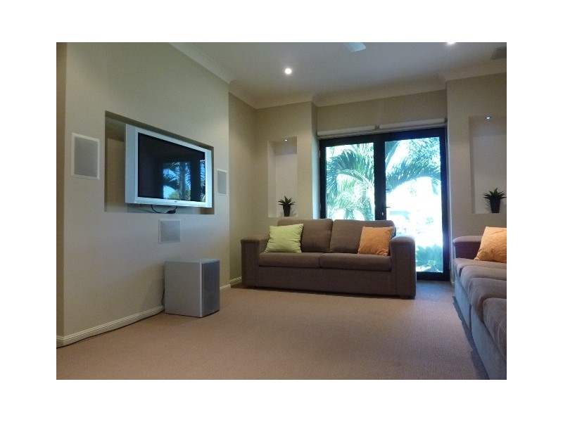 95 River Boulevard, Idalia QLD 4811