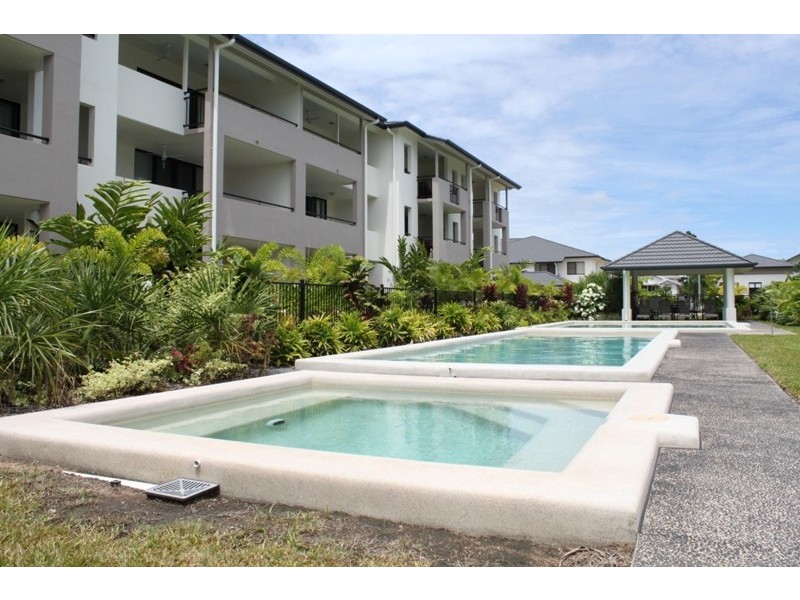 6  Henry Street, West End QLD 4810