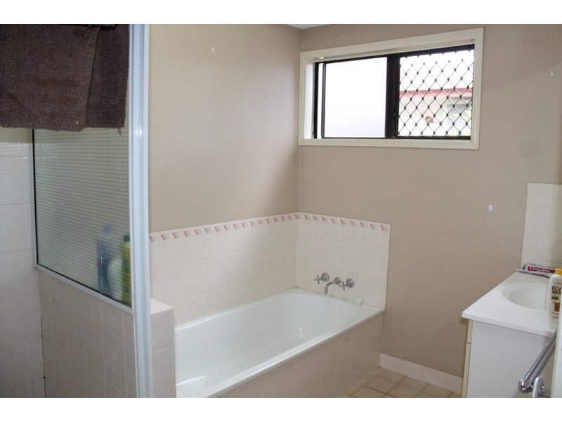 129 Yolanda Drive, Annandale QLD 4814