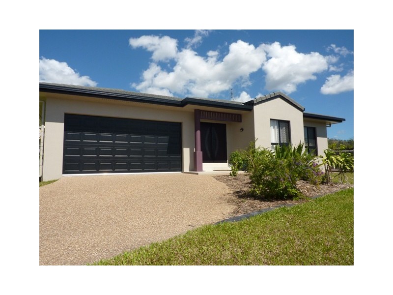 12 San Antonio Court, Mount Louisa QLD 4814