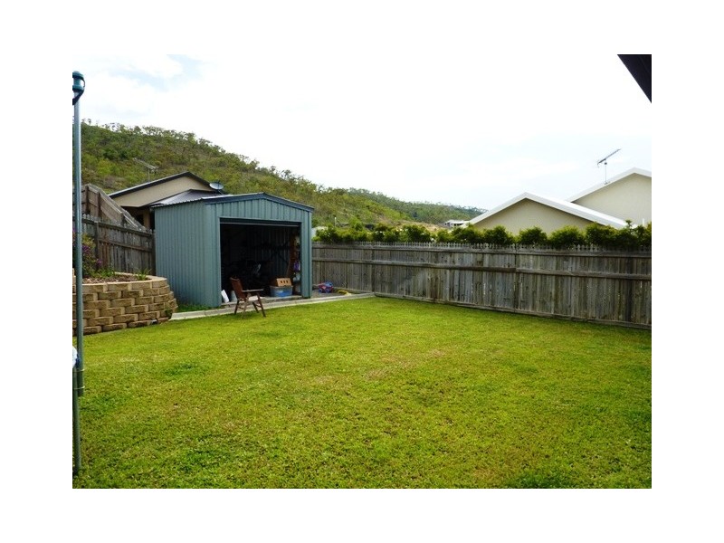 12 San Antonio Court, Mount Louisa QLD 4814