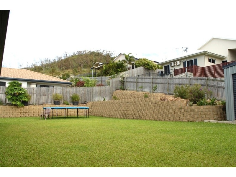 12 San Antonio Court, Mount Louisa QLD 4814