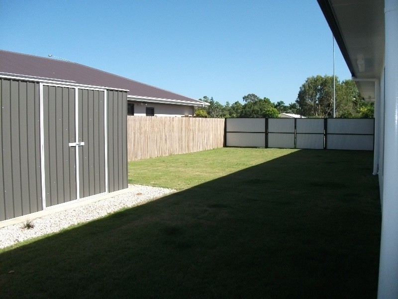 5 Ellendale St, Mount Low QLD 4818