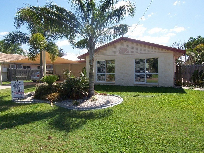 13 Elton Drive, Kelso QLD 4815