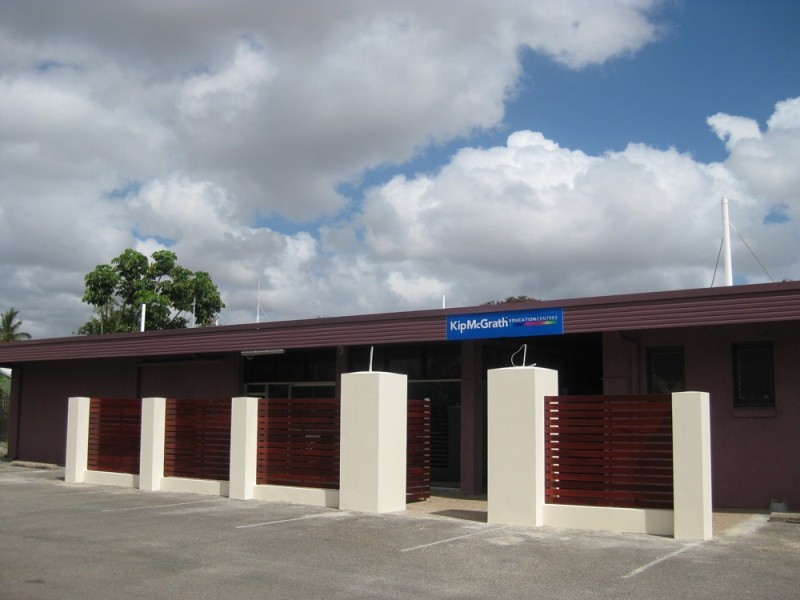 16-24 Brampton Ave, Cranbrook QLD 4814