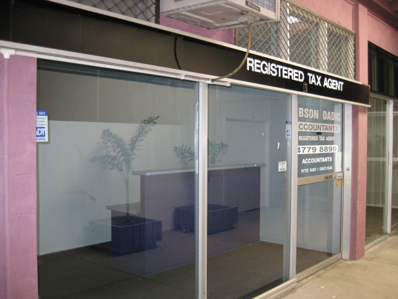 16-24 Brampton Ave, Cranbrook QLD 4814