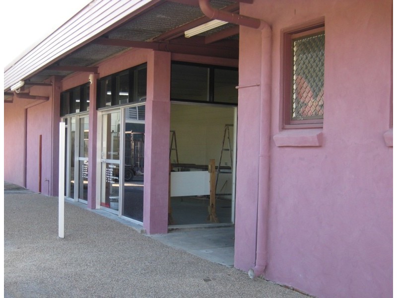 16-24 Brampton Ave, Cranbrook QLD 4814