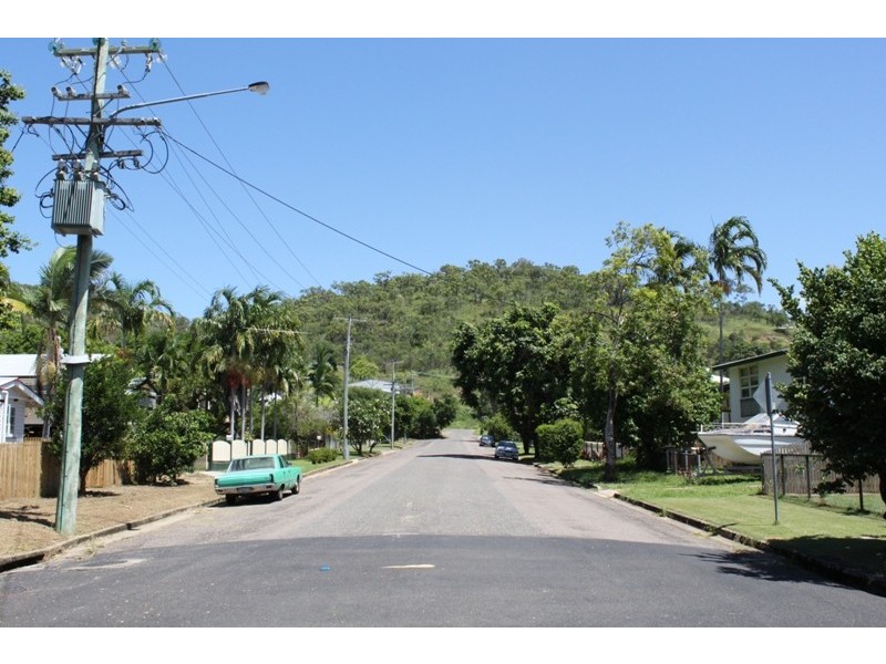 132 Bundock Street, Belgian Gardens QLD 4810