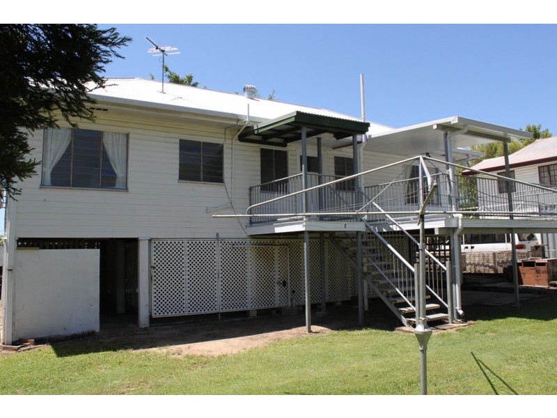 132 Bundock Street, Belgian Gardens QLD 4810