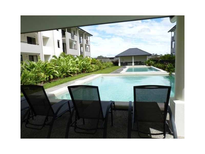 6 Henry Street, West End QLD 4810