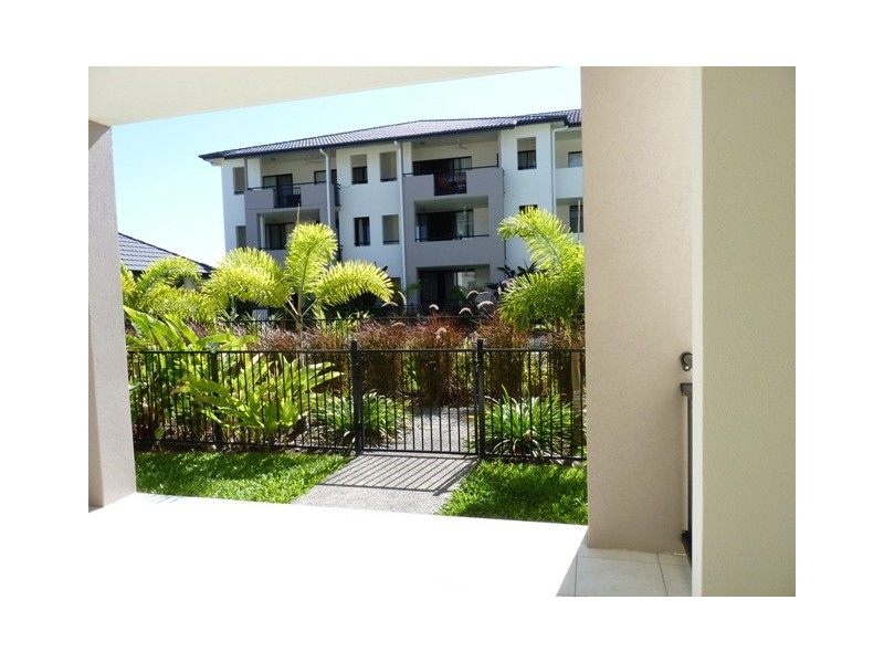 6 Henry Street, West End QLD 4810