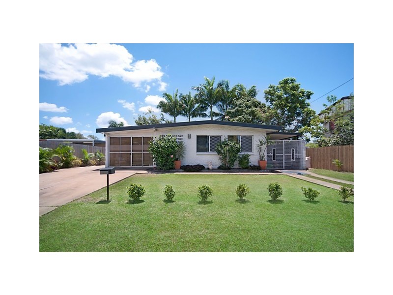 85 Albert Street, Cranbrook QLD 4814
