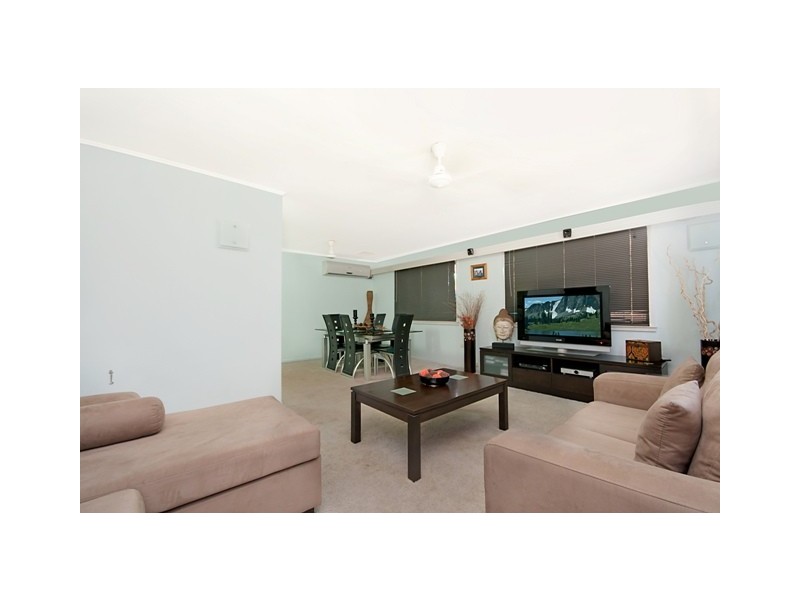 85 Albert Street, Cranbrook QLD 4814