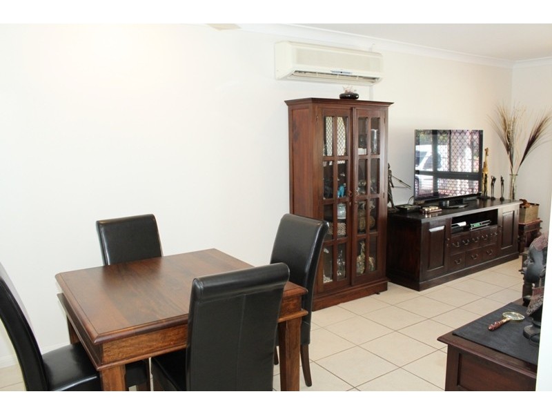 26  Fuji Ct, Mount Louisa QLD 4814