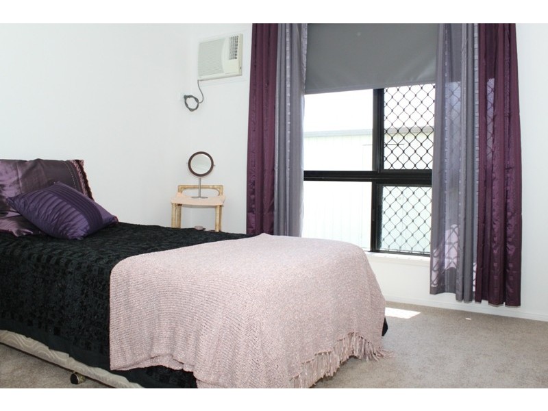 26  Fuji Ct, Mount Louisa QLD 4814