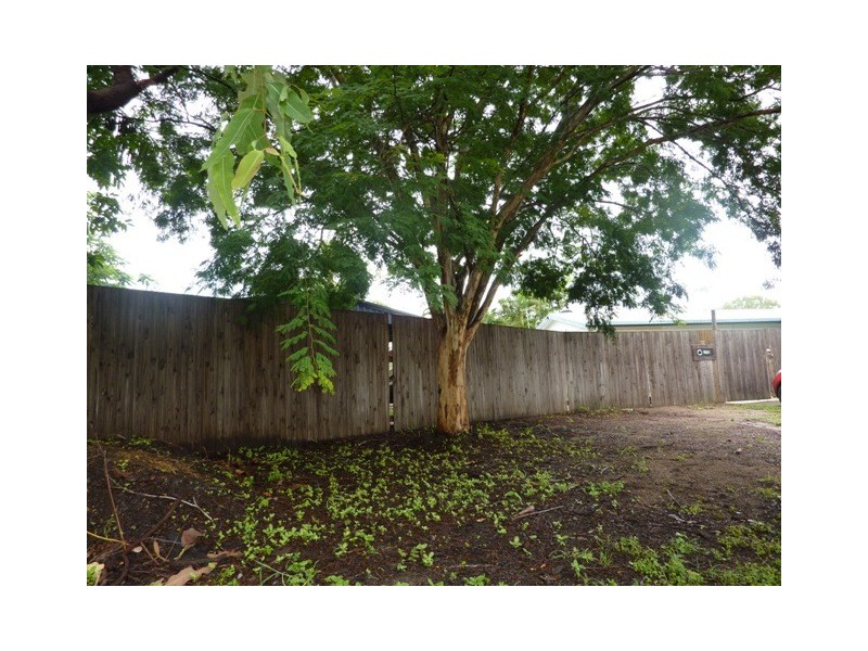 12 Chantilly Court, Rasmussen QLD 4815