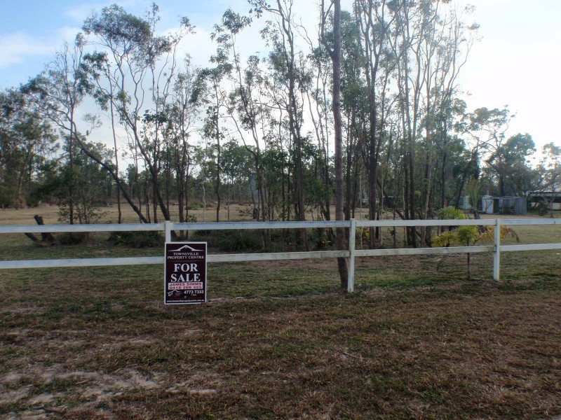 7 Salamander Street, Bluewater QLD 4818