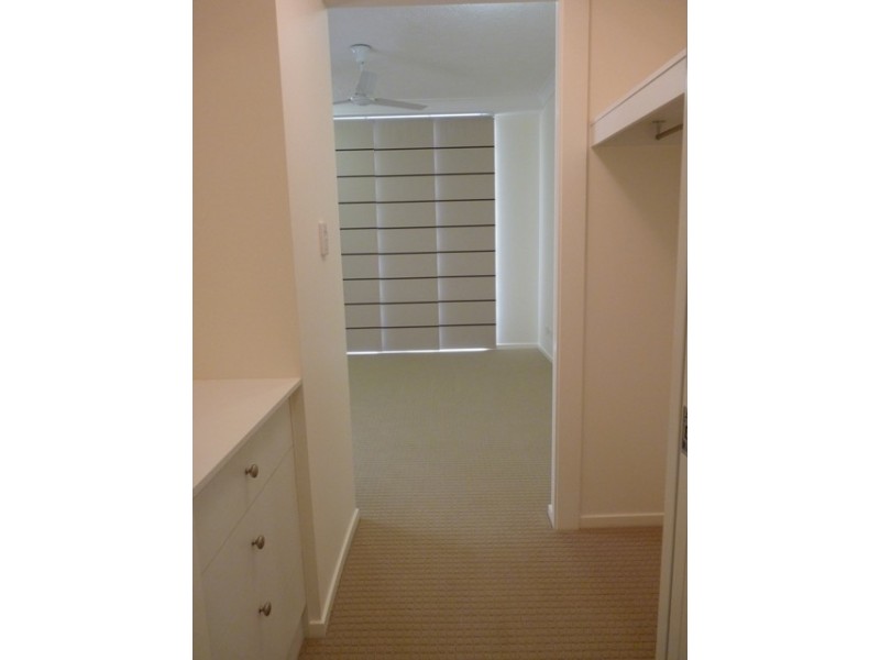 26/6 Henry Street, West End QLD 4810