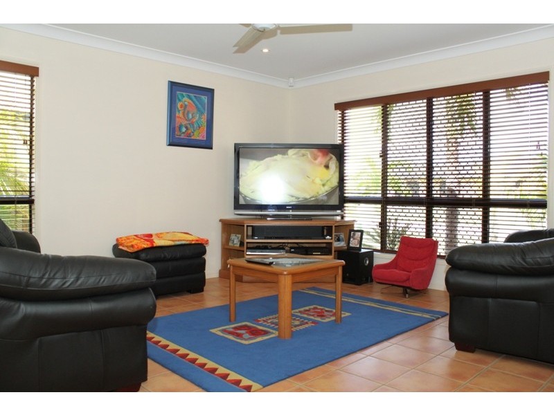 8 Lakewood Avenue, Kirwan QLD 4817