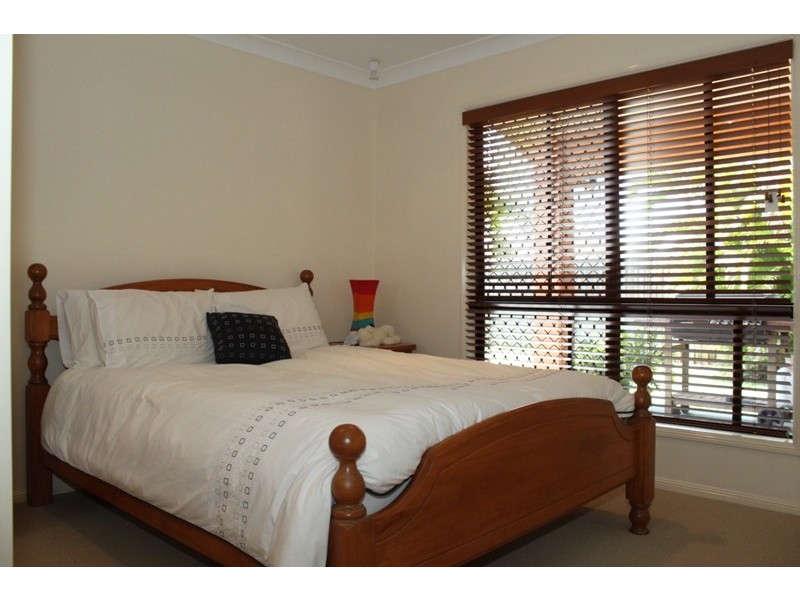 8 Lakewood Avenue, Kirwan QLD 4817