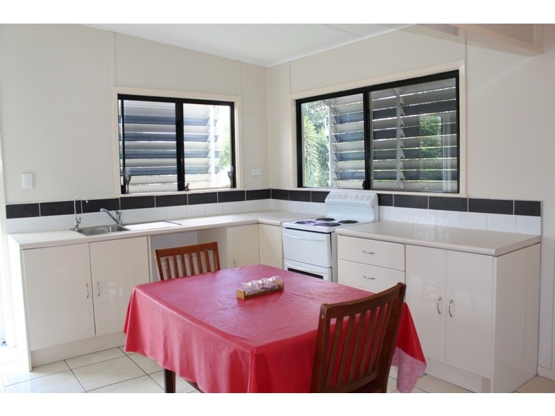 48 Dalpura Av, Cranbrook QLD 4814