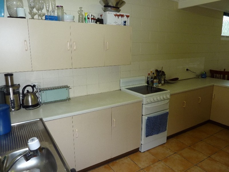 30 Farrell Street, Kirwan QLD 4817