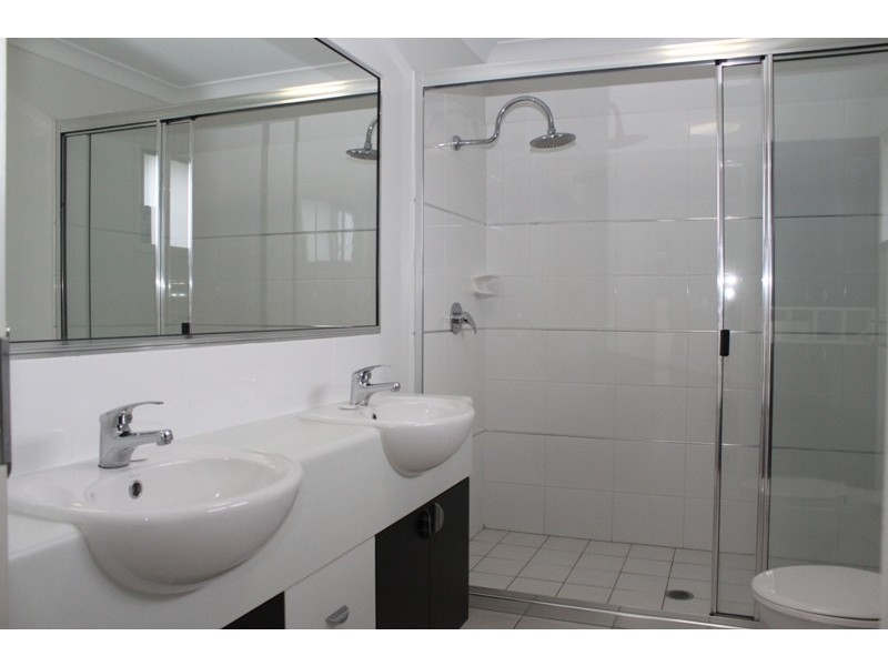 8 Hawkhurst Place, Townsville QLD 4810