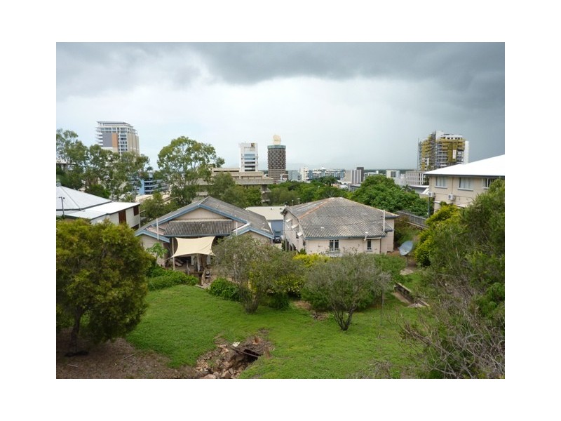 20 Hale Street, Townsville City QLD 4810