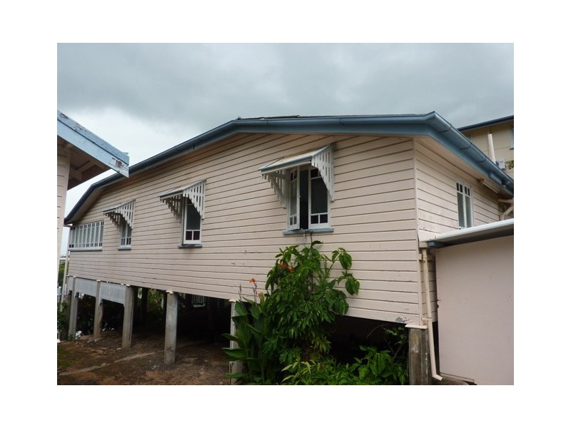 20 Hale Street, Townsville City QLD 4810