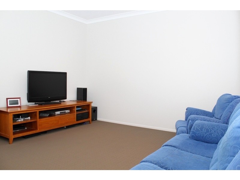 6 Currawinya Court, Bushland Beach QLD 4818