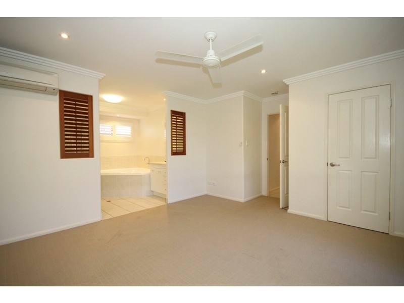 37 Lakeland Boulevard, Idalia QLD 4811