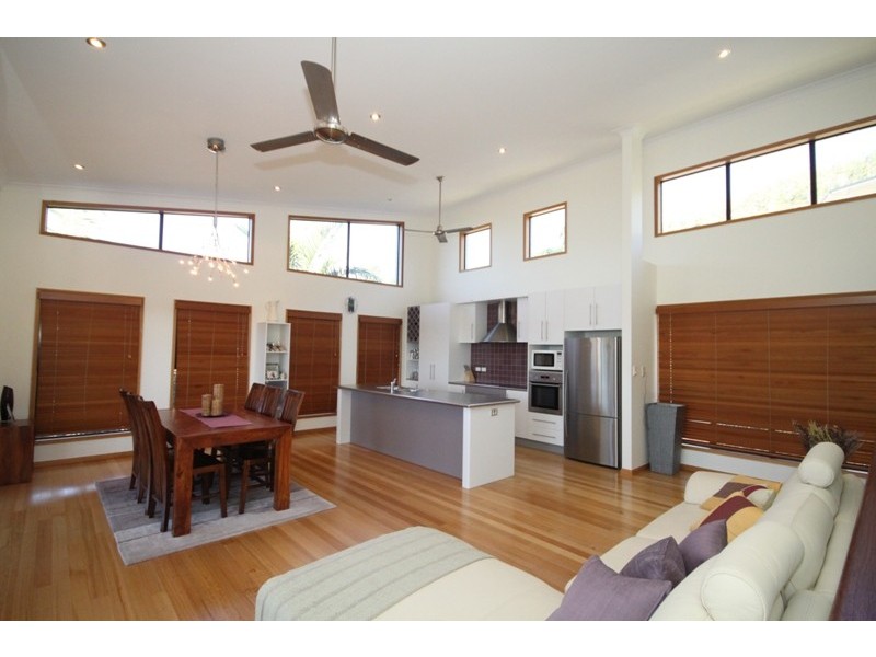 15 Nettleton Street, Mount Louisa QLD 4814