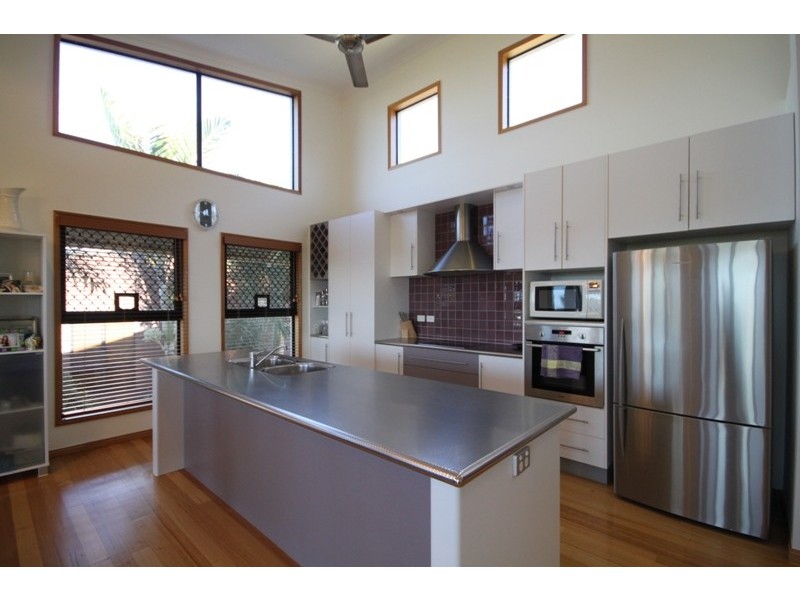 15 Nettleton Street, Mount Louisa QLD 4814