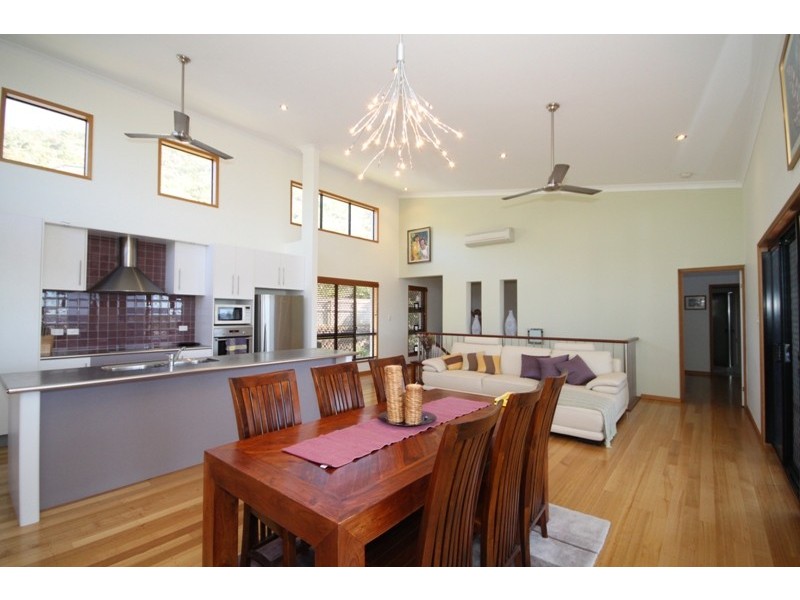15 Nettleton Street, Mount Louisa QLD 4814